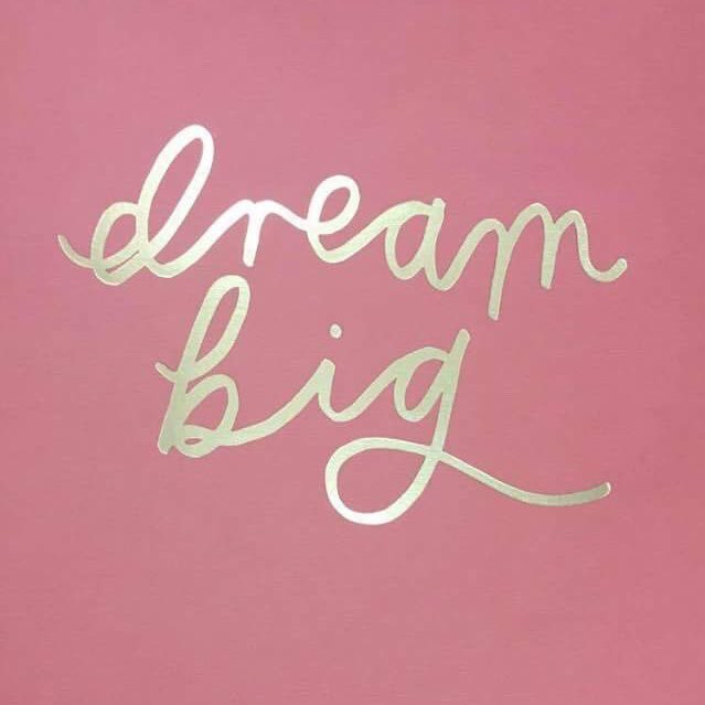 cee7477's profile picture. 