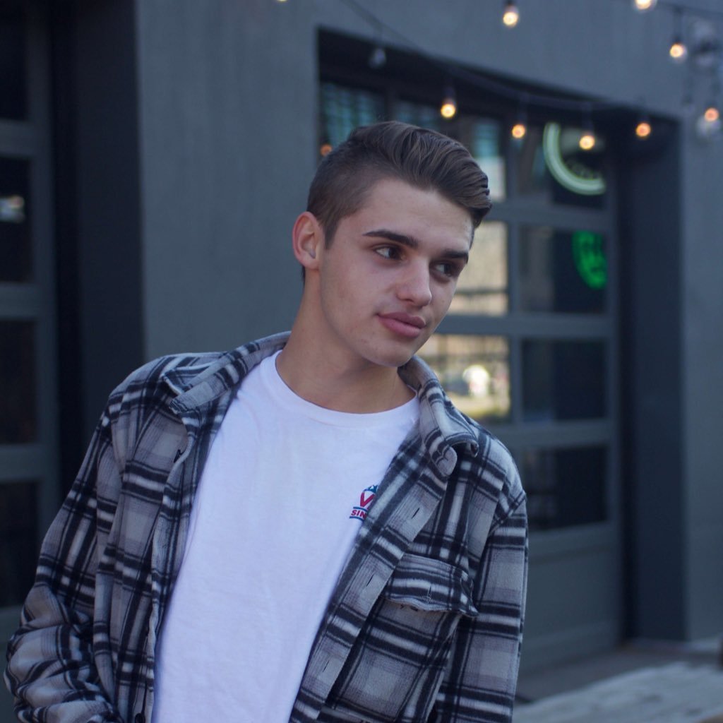 EdwinKugler's profile picture. UNLV