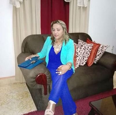 esta_cecilia's profile picture. Musique