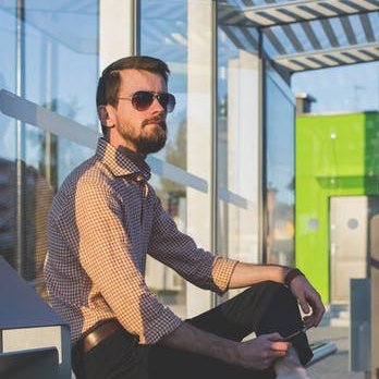 edwardfelici_91's profile picture. Digital Marketer | Art Lover | Coffee Addict | Instagram: @ sabine.ka |