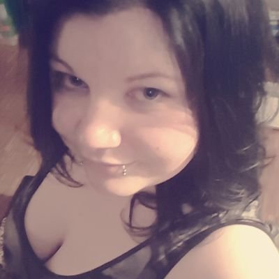 Carina97934923's profile picture. Ich liebe meine Katzen über alles ❤️
Dicht gefolgt von meiner PS5 🧡

Mädel mit ADS/ASS und einer Aufmerksamkeitsspanne einer Scheibe Toastbrot 😆