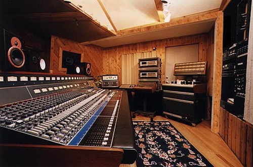 Prairie Sun #Recording since 1978 #Sonoma County. Tom Waits & other great artists record here. #API, #SSL, #Neve, 24-track, #protools HD, vintage mics & lodging