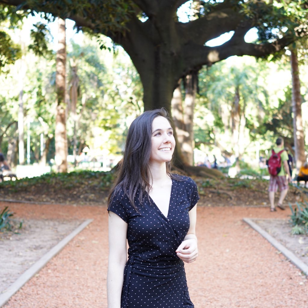 ArielField's profile picture. Producer/Journalist.