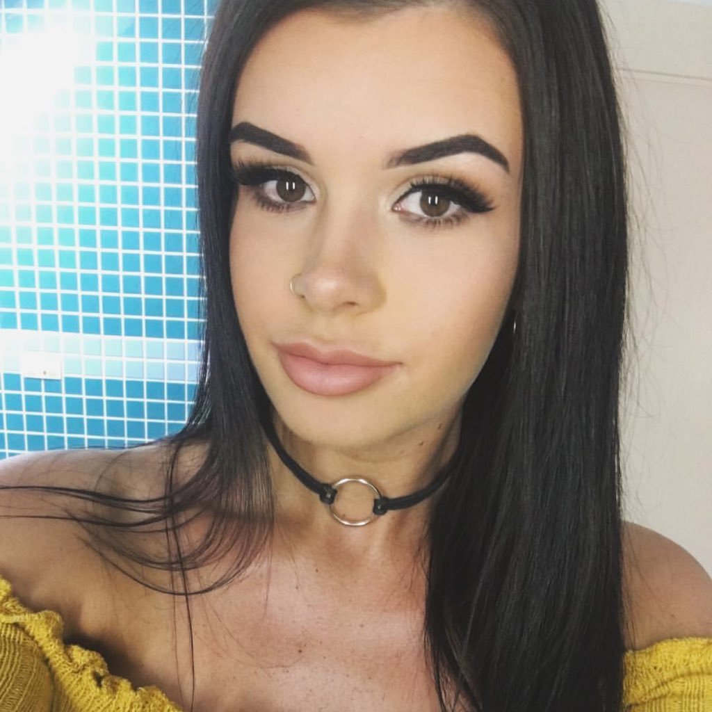 jennife68810504's profile picture. I’m Jennifer Medina a single lady no kids Professional makeup Artist Love God Love My Family God Bless America and Our President