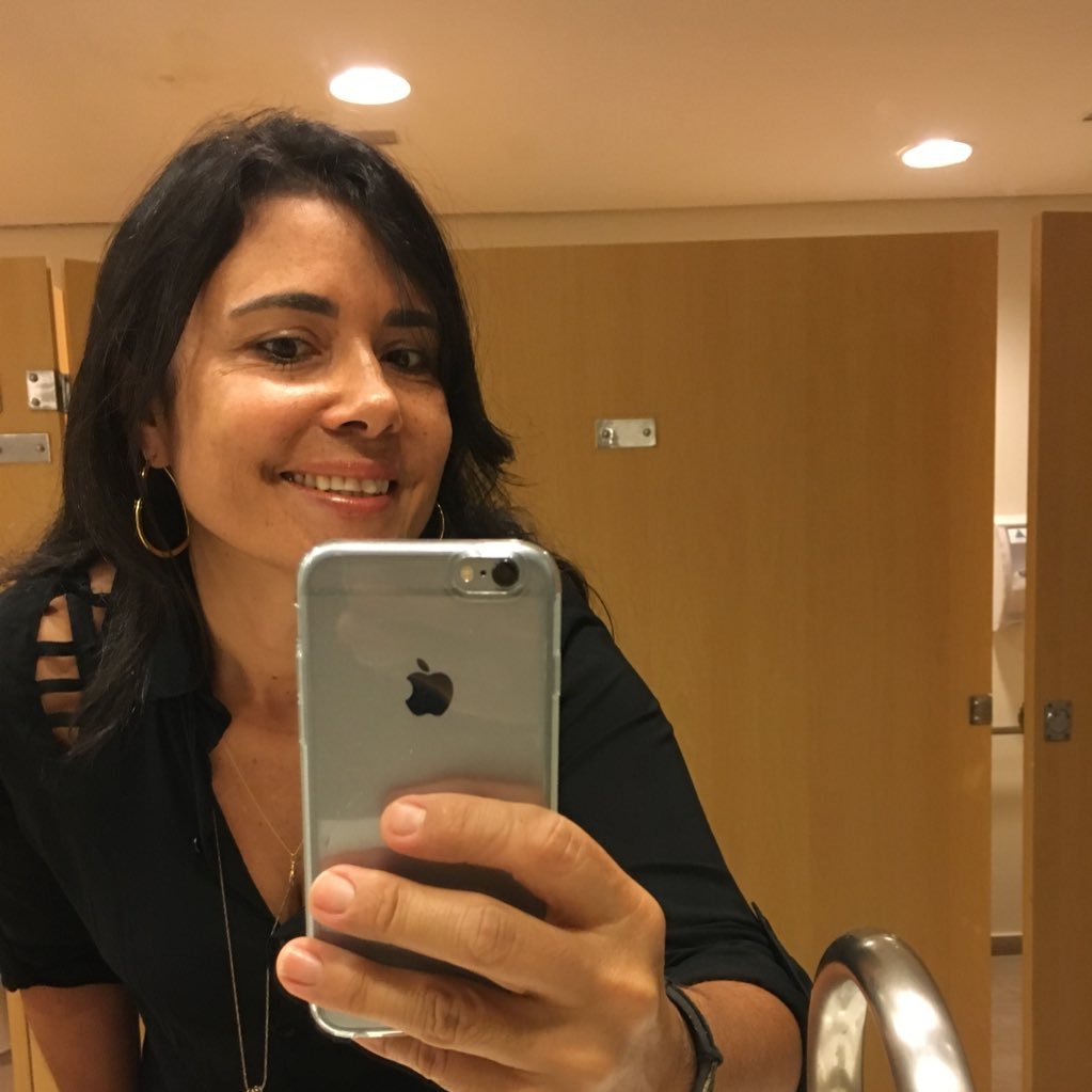 conselheira do Esporte Clube Bahia, apaixonada pelo meu clube! Quimica da indústria!👩🔬