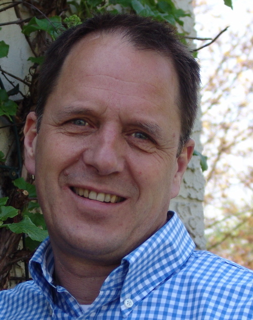 Energie in duurzame processen. Marktontwikkelaar in Biobased Economy, Groen Gas en Agro.  Duiker, wandelaar, klusser en dan lekker genieten.