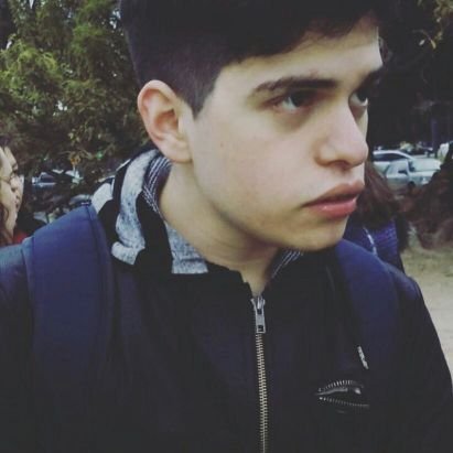 V_alenF's profile picture. 