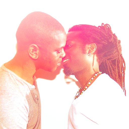 #BlackGayLove is beautiful... Listen to #LoveIsLove 💕 🌈🎶