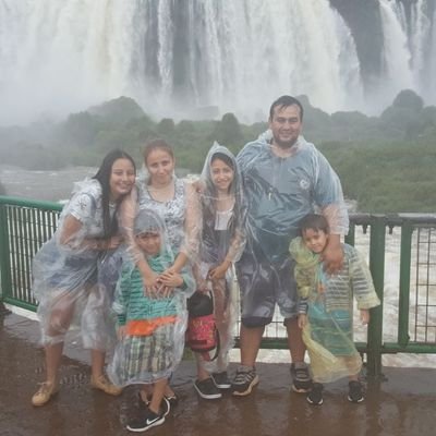 Familia