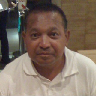 FransPattiata's profile picture. father of @Sariitaa_ and @HoodieMusic