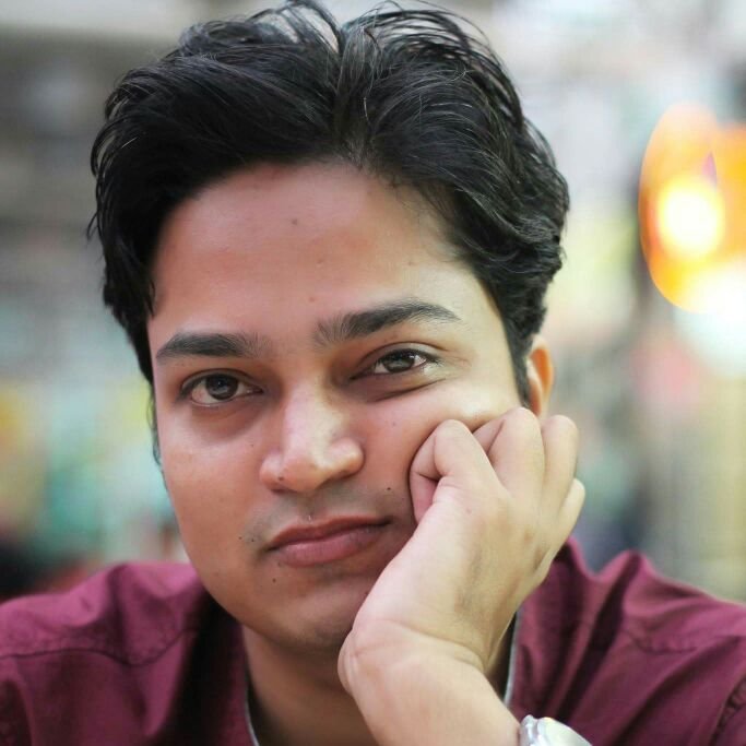 somdubey1's profile picture. A common Indian man.