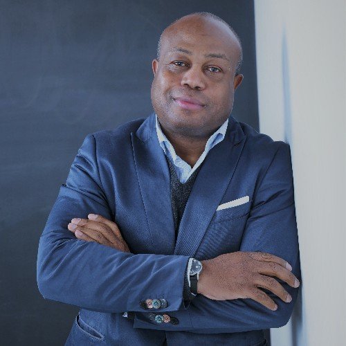 raymondpinas's profile picture. 