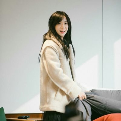 Kim Ji soo.                                                         ▶ BLACKPINK IN YOUR AREA ◀