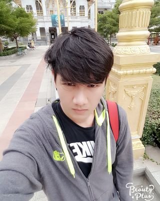 Notz_7's profile picture. I'm Number 7.