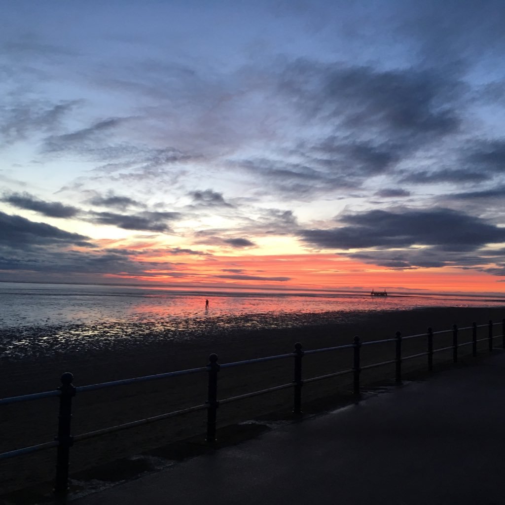 Your one-stop guide to Lytham's best places to eat, shop and enjoy! 💙 💙 💙 Follow us on Instagram @ LythamLife