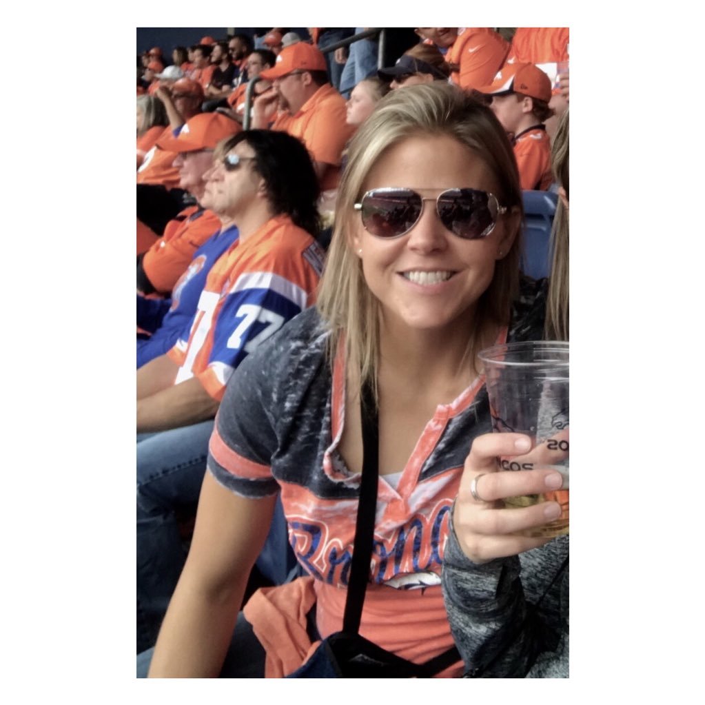 megan_leatham's profile picture. Boom!