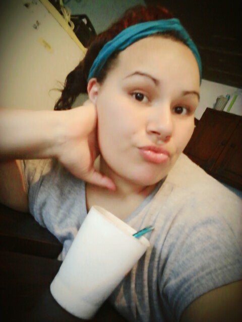 Melanie66222570's profile picture. 