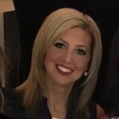 julienad12's profile picture. Directrice, Développement des affaires @collegeboreal                    Director, Business Development