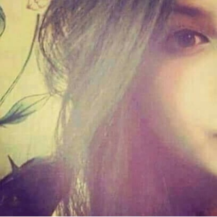 #ProudMuslim Die Heart Craziest fan of Anushka & Virat and Priyank ❤ #Virushkaholic 😍