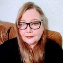 https://t.co/xRl52NzdPM https://t.co/dbuhsBj13O & https://t.co/BczV1yHyOz Love Americana, meaningful music, old soldiers and great songwriters.