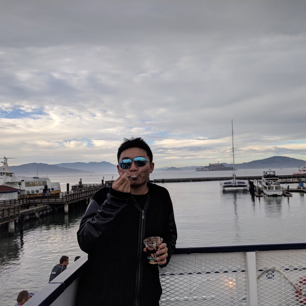QuRamon's profile picture. Programmer, Tinker, Inventor in training :-)