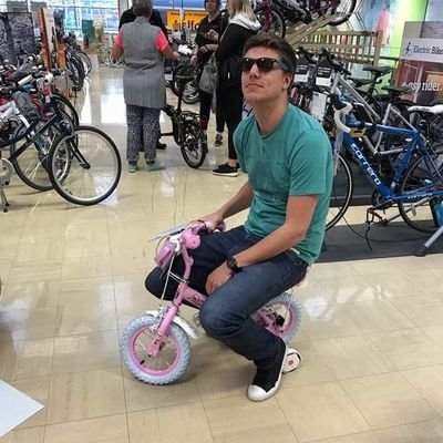 bengibson508's profile picture. Art director - London