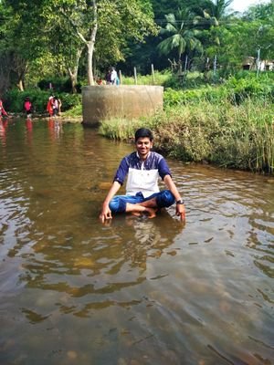 Lokesh70053843's profile picture. TN38(north Cbe)
Rider
Fan of thala(msd)&thalapathy