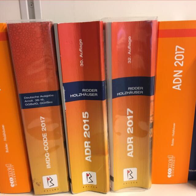 TrustyourD's profile picture. 