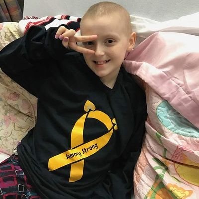 #sammystrong, 2 years in remission from stage 4 wilms' tumor, #cancer. Surgeries, chemo/rad, complications. She's a #fighter, she's #myhero, she's #cancerfree