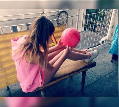 Serena05476654's profile picture. HI. I'M NAME SERENA. Welcome to my Twitter. Follow me and follow my profile. Leave something behind. NICE DAY! 💗❤️💞