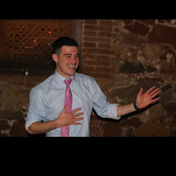 fergal_mcdonald's profile picture. Geailgeoir ó Mhuineachán, labhair í agus mairfidh sí......