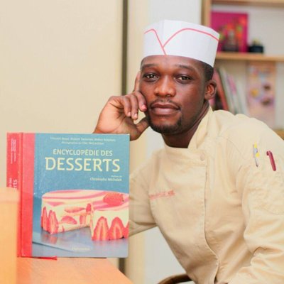 Chef Kev. Lettre A pour - Kev pâtisserie du Gabon