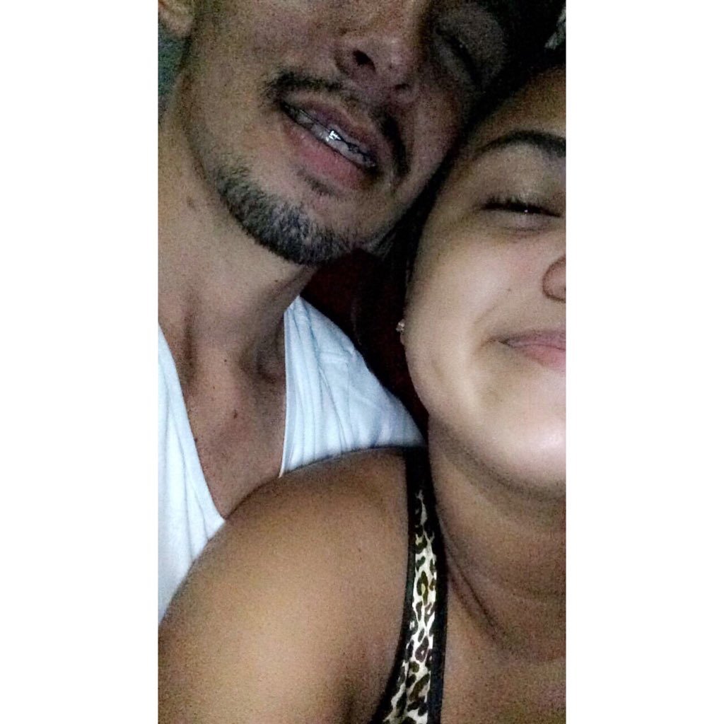 #FicçãoCientifíca #PoetaApaixonado #MeSegueQSdV #DeadSpace #AttackOnTitan ⚔️ #UmPunhadoDeFelicidade #TALHINESANTOS❤️💍#IdeologiaPrópria #NãoSejaUmModinha