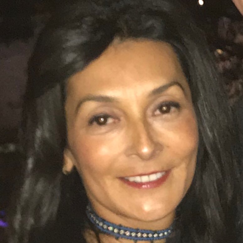 AnnabushAnna's profile picture. 