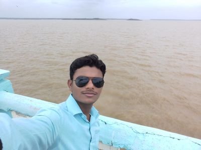 ippar_sagar's profile picture. फक्त कौतुक करणाऱ्या अनेक व्यक्तींपेक्षा..
 प्रोत्साहित करणारी एक अशी व्यक्ती सोबत असावी जी आयुष्यातील सर्व नकारात्मकतेला पुरून उरेल