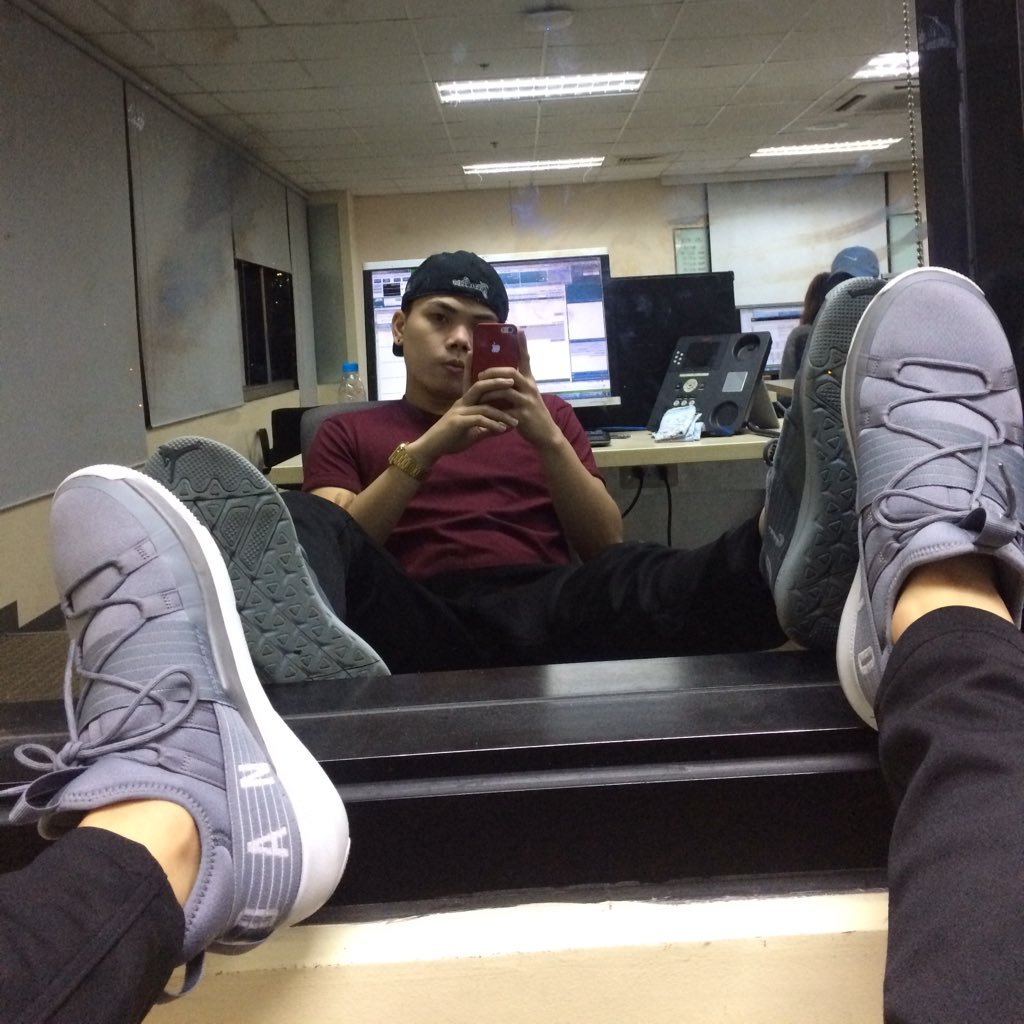 polocreedx's profile picture. If my IG account was made for the sake of liking my girl's posts, this account was made to check her mentions on me - daily 😂