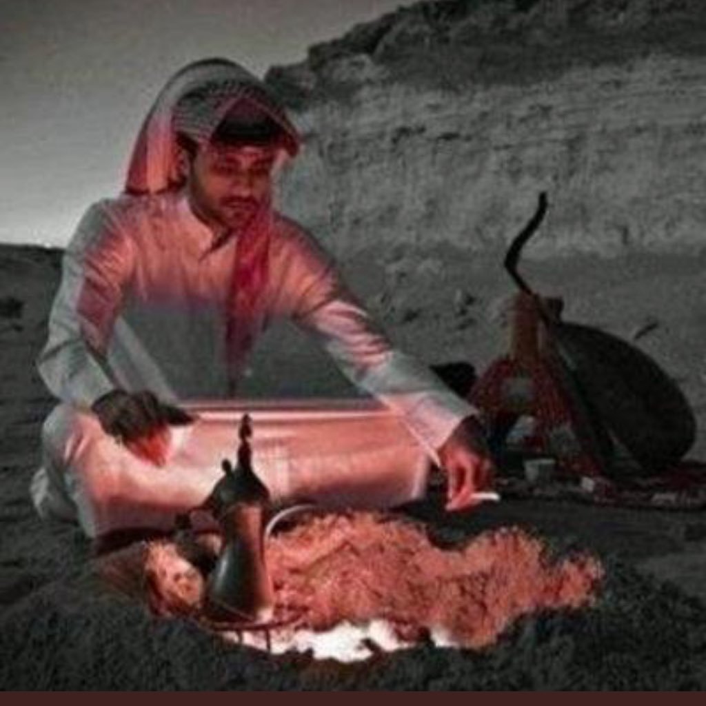 الصديق اللي ليا ضقت من همك يضيق لاتخونه لو ظروف الليالي خانتك مدير قروب قلب واحد للدعم