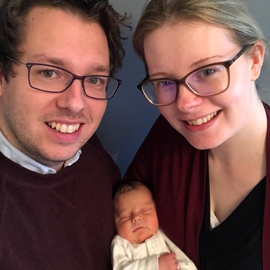 The adventures of a highly sarcastic new Father and his beautiful Daughter. Mummy sometimes gets a mention. Oh yeah, we gave birth to a dinosaur.
