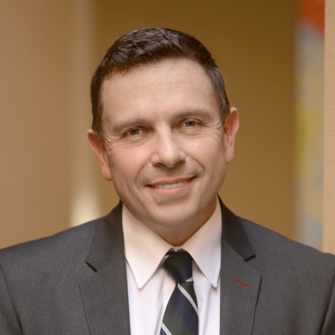 andy_wood2's profile picture. School leader, rock climber, artist, family man.