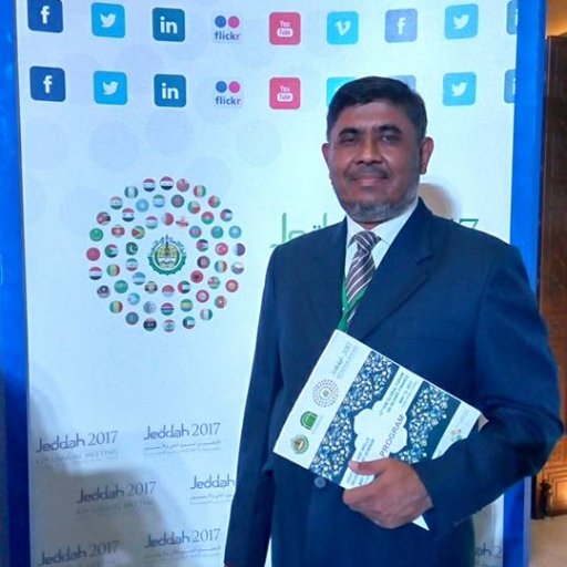 Specialization in international Islamic banking, finance and Sukuk