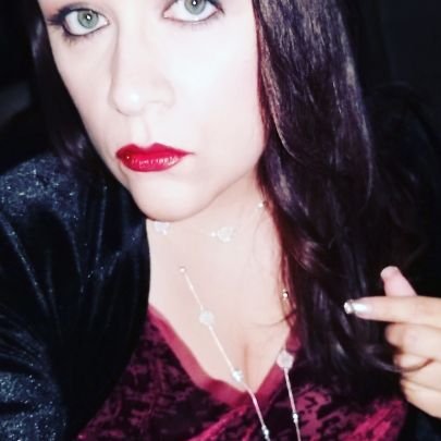 RadioRobin13's profile picture. Mom, Entrepreneur, Dabble in Radio, Humanitarian #ProjectScarfDallas