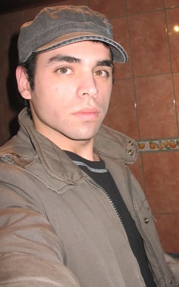 esalosny's profile picture. 