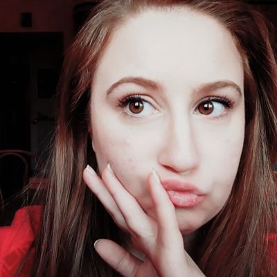 zalice36's profile picture. A girl with a huge passion for formula 1 and all cars, france lover, art lover, dreamer 🌸 
Follow me on facebook : https://t.co/XnhshKK2JY…