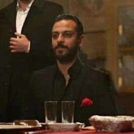 Kız sadiş sadiş...
#Çukur #VartoluSadettin