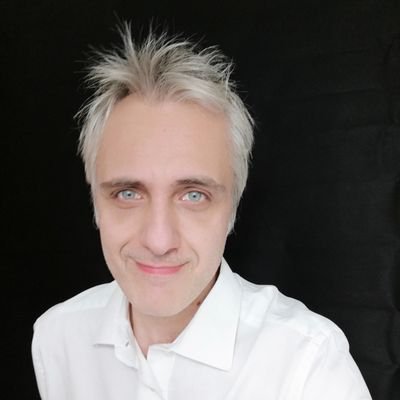 Learner. Tech enthusiast and *-fanboy. Currently working for https://t.co/6hE4bZwVXz. Every tweet is my own.
https://t.co/3yQZhX9k06 on mastodon