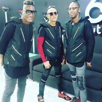 grupocodigo4duo's profile picture. DUO MUSICAL BOOKING,tlf ☎: 04261412223-04140165267  INSTAGRAM:@CODIGOCUATRODUO @FELIXFLOWCODIGO4 @HECTORELGARFIELDC4 FACEBOOK:CODIGO CUATRO DUO.
CODIGO 4 DUO FC