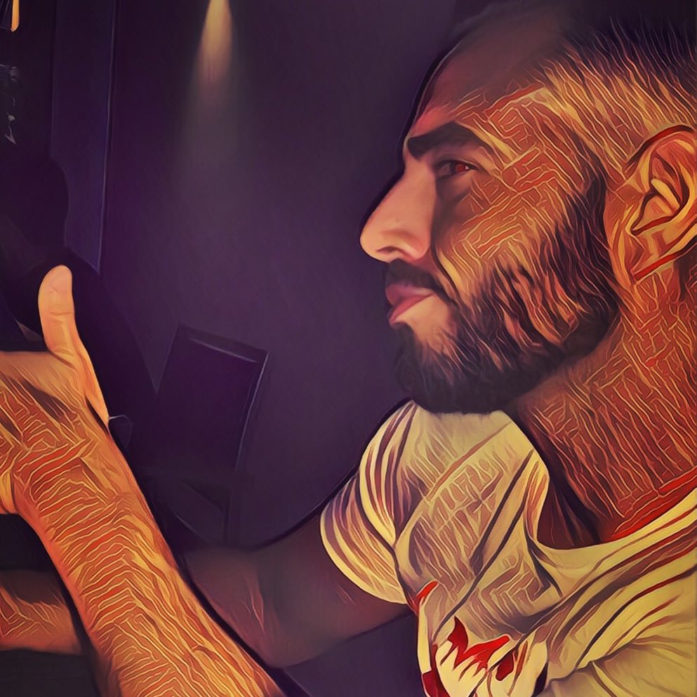 Datriggar's profile picture. "Sero te amavi, pulchritudo tam antiqua et tam nova"... Crítico y exigente. Libre. Enfermero. 🟧IG @datriggar 🟦BSK @danitrigueros80.bsky.social