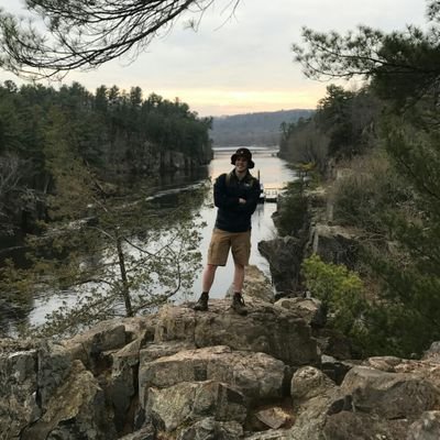 anonteamyogurt's profile picture. Conservative college student. Enough said.