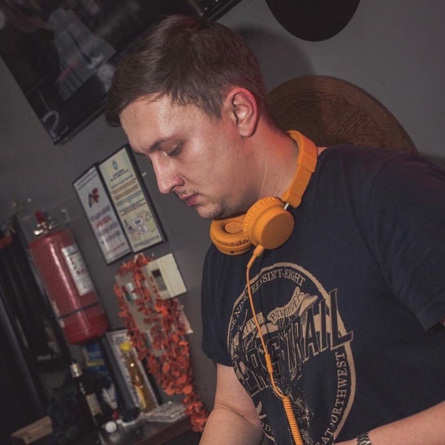 DjMirel23's profile picture. 