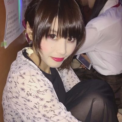 yoshikazupen's profile picture. @ほぉ～むカフェの常連で､神推しメイドはレジェンドメイドhitomi､プレミアムメイドぴりお｡@17推しはみなりん､はつね｡推しメイドは本店6階りぜ(双子メイドの姉)｡好きなものはアイドル､女子アナ､電車､戦隊ヒーロー､野球､音楽､車が好きな40代AB型の男性です､よろぴくね｡